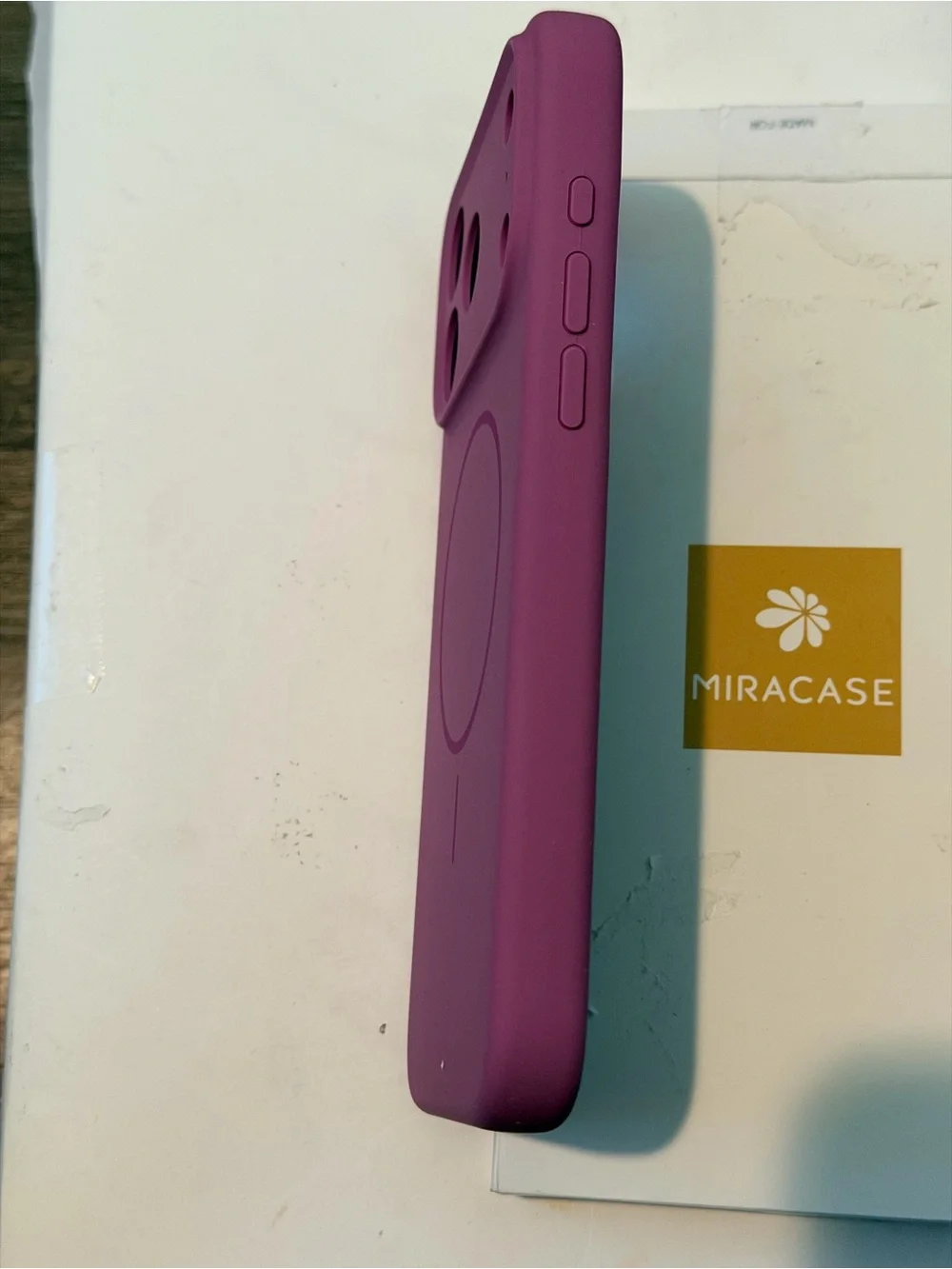 Miracase magnetic iphone